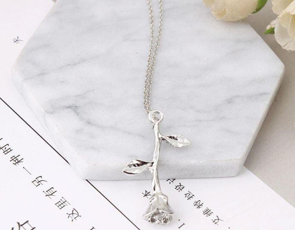 Collier a Pendentif Rose zaxx