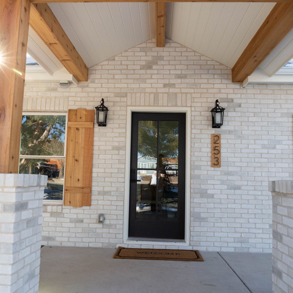 TundraBrick Chalkdust Eldorado thin brick