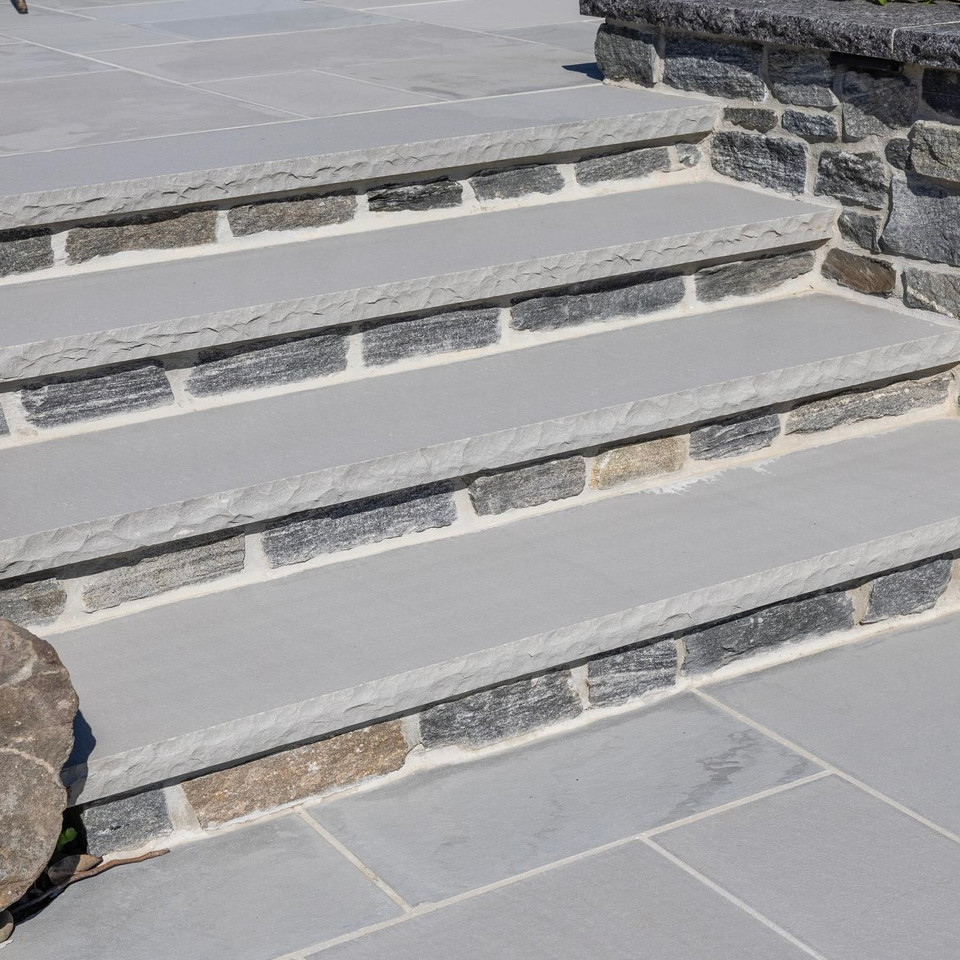 Flagstone Signature Tread - Oceanside