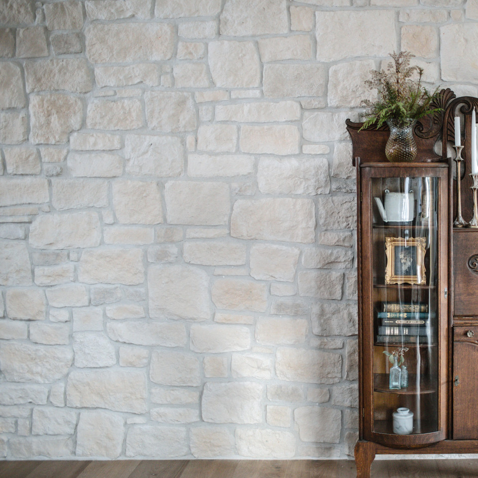 RoughCut Casa Blanca Eldorado thin stone