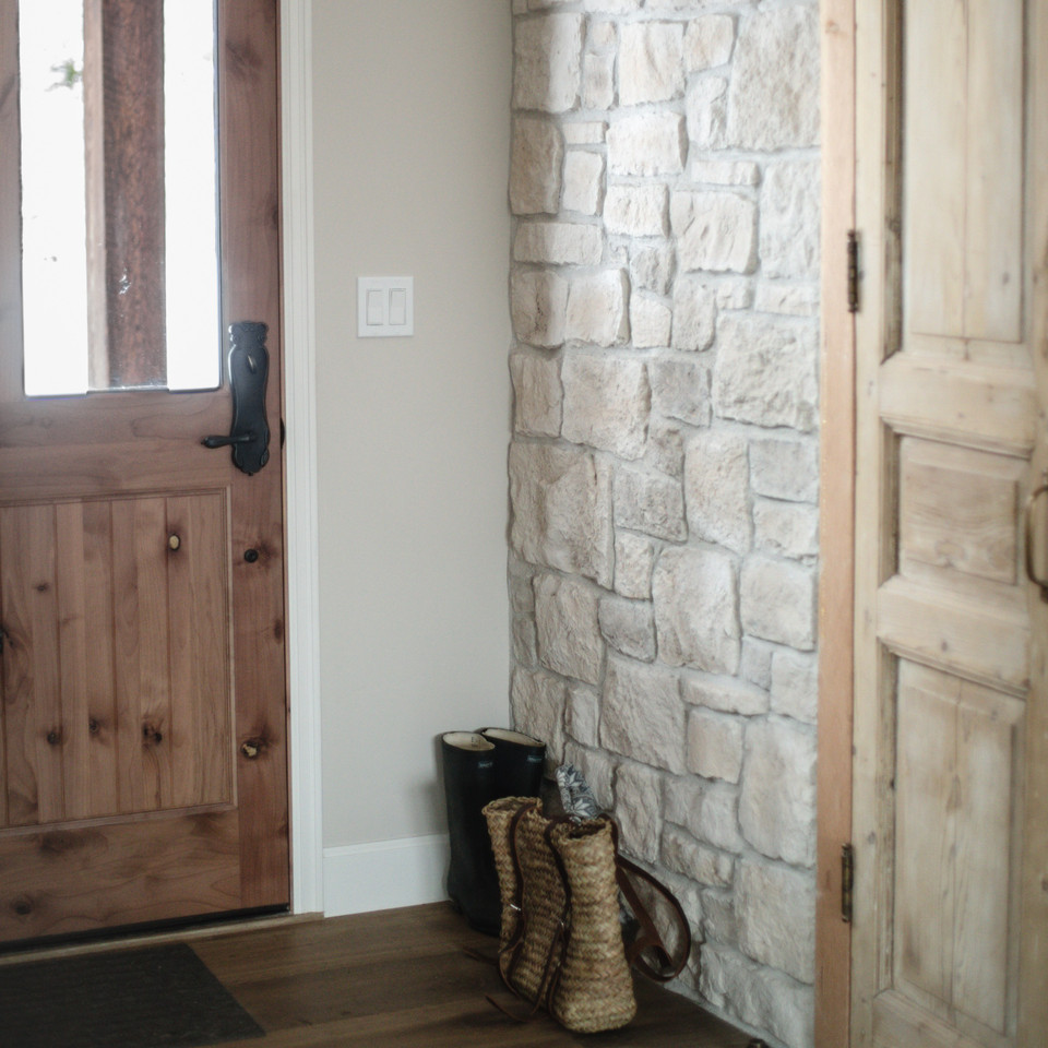 RoughCut Casa Blanca Eldorado thin stone