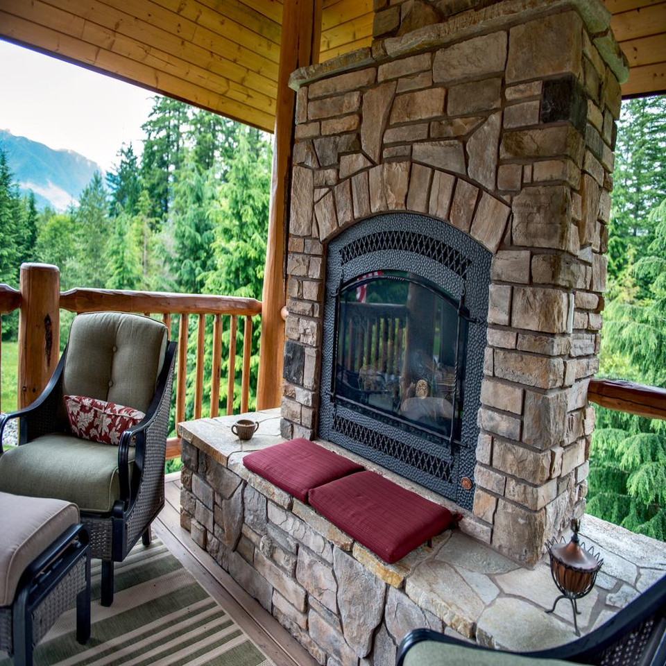 Dressed Fieldstone Aspen & Country Ledgestone Cultured Stone