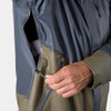 Corrosion-Resistand Side Zips help to cool you off.