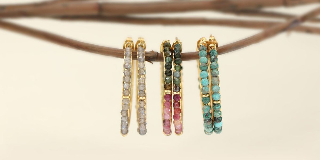 How to Tell If Jewelry Is Handmade