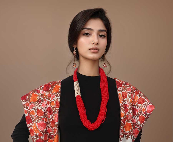 Sustainable Fashion: Embracing Artisan-Made Jewelry