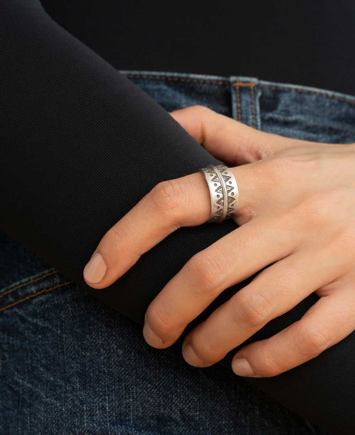 Unisex Sterling Silver Ring with Triangular Tribal Etchings