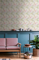 RW59389012A Floral Wallpaper