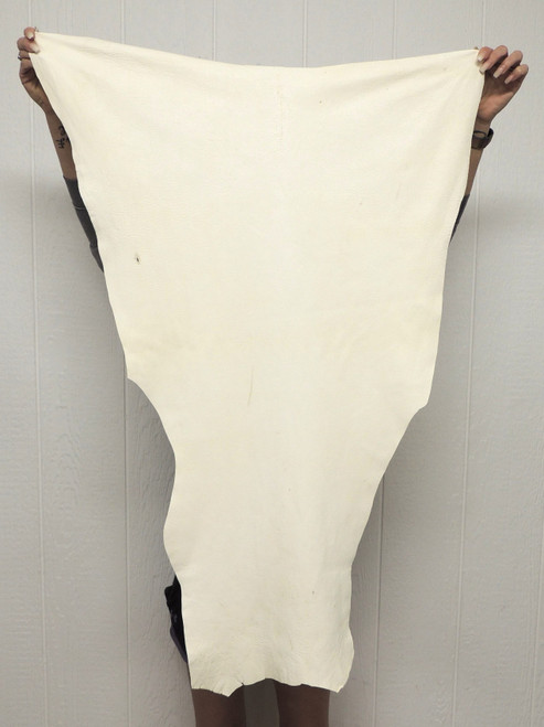 Deerskin Craft Leather - Full Grain - White - 2-3 oz. - 4.75 Square Feet  (Hide #1-57)