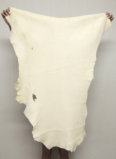 Deerskin Craft Leather - Full Grain - White - 4-5 oz. - 6.75 Square Feet  (Hide #1-28)