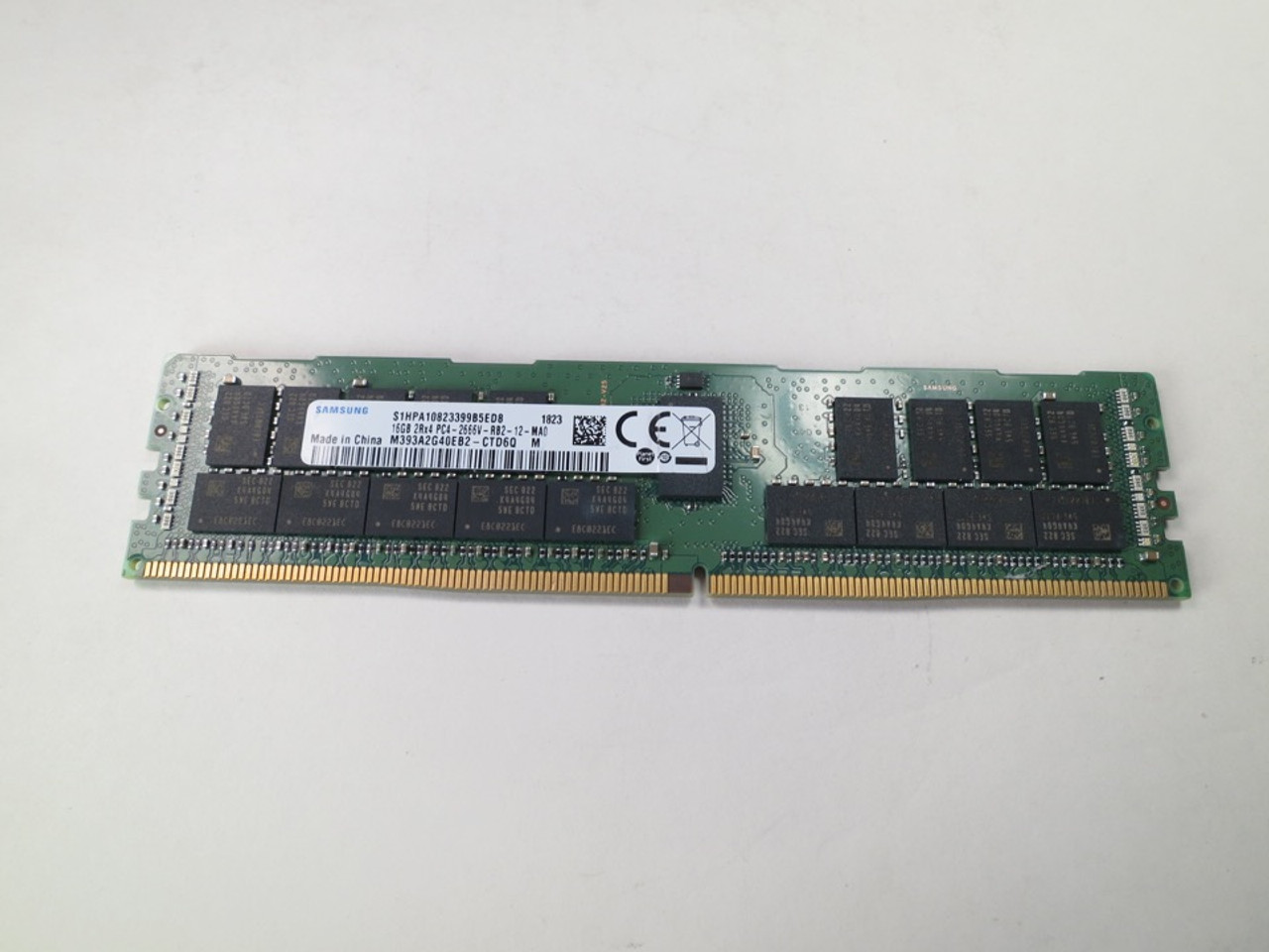 M393A2G40EB2-CTD SAMSUNG 16GB PC4 2666 RDIMM DDR4 21300 RAM