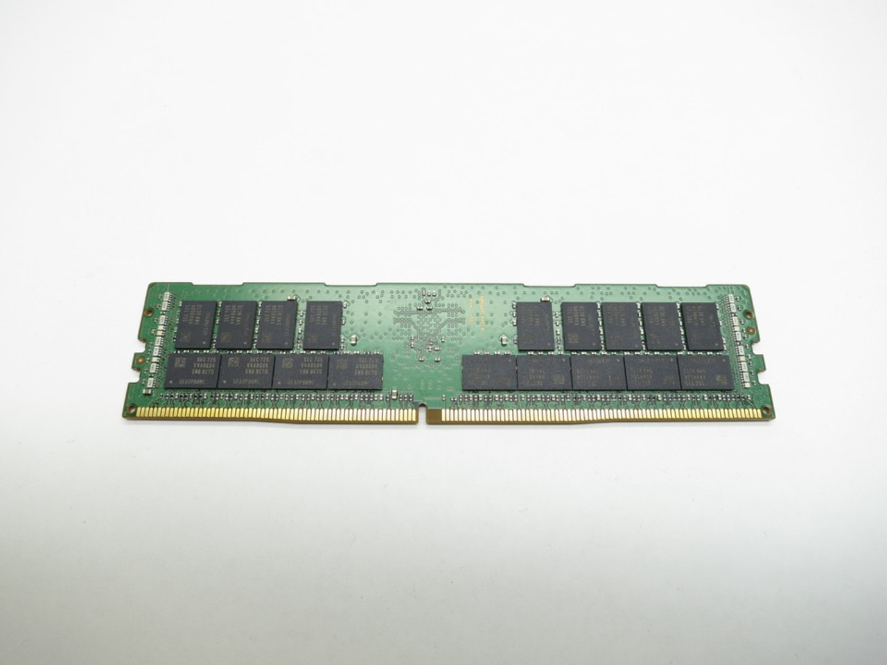 M393A4K40BB2-CTD SAMSUNG 32GB DDR4 2666V RDIMMPC4-21300 RAM