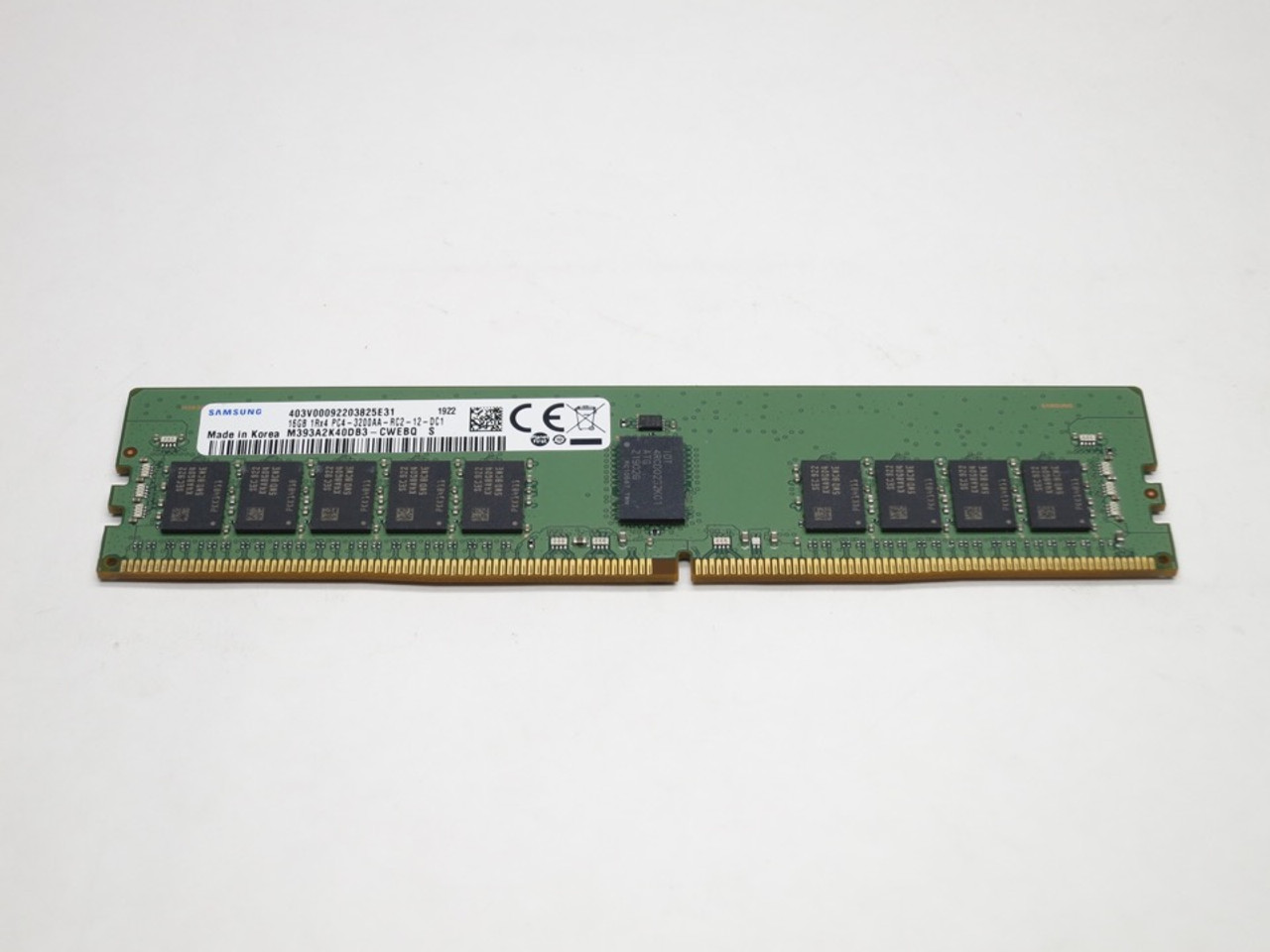 M393A2K40DB3-CWE SAMSUNG 16GB DDR4 3200 RDIMM ECC REG 1Rx4 CL22 PC4-25600  SERVER MODULE