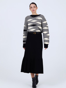 Skatie S60F01B Ruffled knit skirt color BLK Skatie S60F01B Ruffled knit skirt color BLK