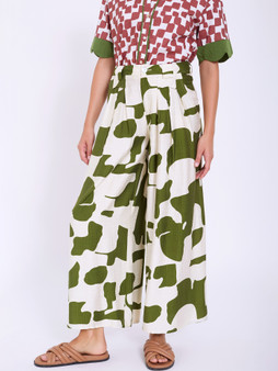 Skatie S05P136KB abstract print palazzo trousers.