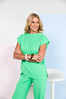 Kate Cooper KCS26121 Ruched top with pleat detail at shoulder Vibrant green (56)