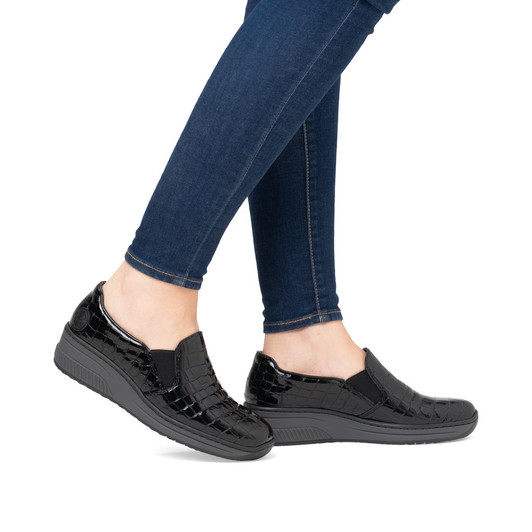 Rieker 48752-00 Slip on patent wedge Black
