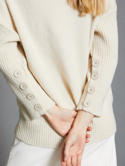 Skatie S01K13DIM V-neck Sweater