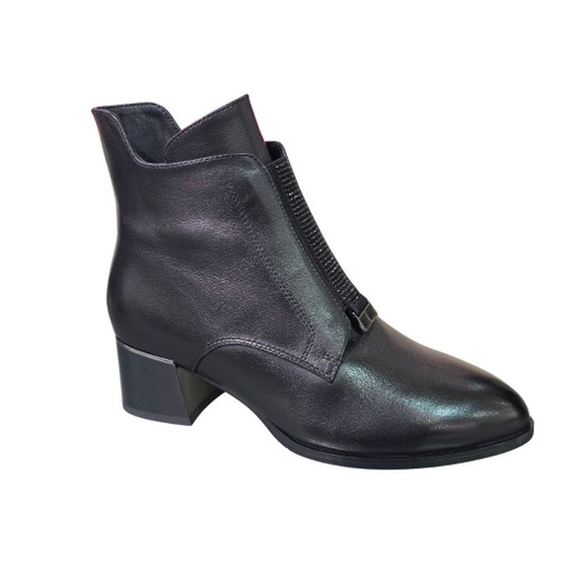 The Lorette Vital leather ankle boot (C9663) combines sleek black leather with a mid-block heel.