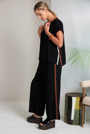 NAYA NAS26234 Wide leg trouser with contrast ribbon trim at side seam Black/Choc 973
