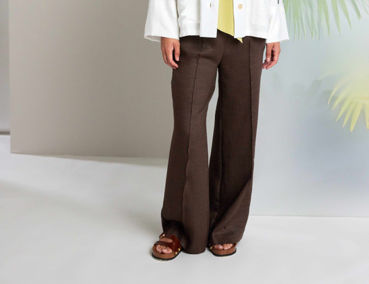 NAYA NAS26240 Classic style wide leg trouser with side pocket Choc 73