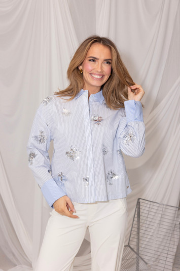 Kimera Jinthe 26 Blouse Lt Blue