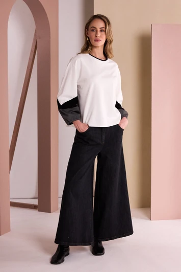 NAYA NAW26313 Round Neck Soft Top With Colour Band Sleeve