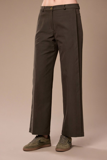 W26121 TURN UP TROUSER BROWN