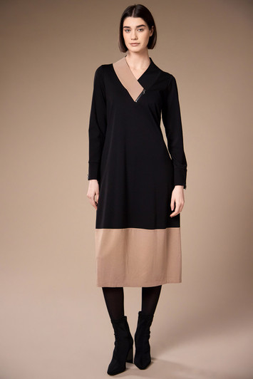 W26170 V NECK ZIP DRESS BLACK/TAUPE