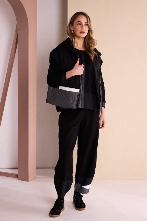 NAYA NAW26170 Colour Block Short Hooded Waistcoat With Zip Closing