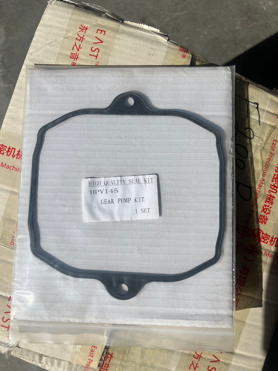 HPV145 Head Cylinder GEAR PUMP KIT fits ZAX330 EX300-5 ZAX330-3