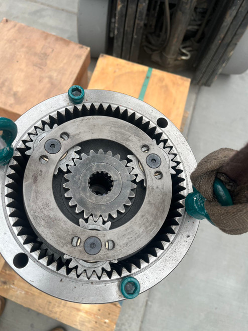 LE15V00001F YR32W00002F1 Swing Reduction Gearbox Fits for Kobelco SK60 MARK V  SK60-5