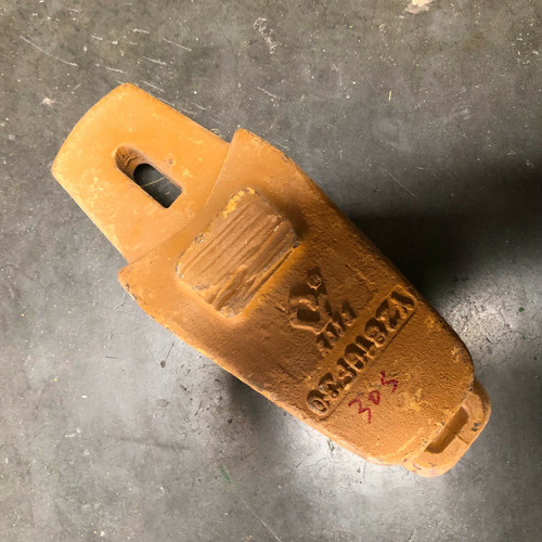 30S Adapter Fits 30S Bucket Tooth/Teeth Adapter Shank