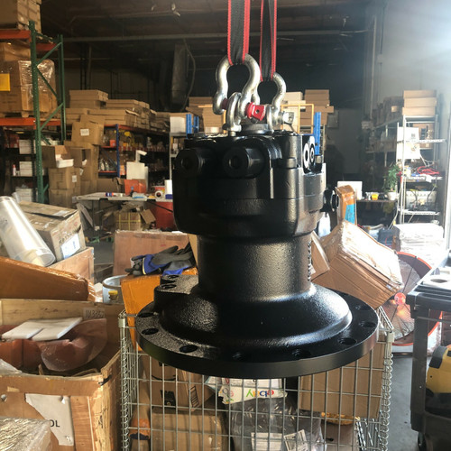 Yn15V00035F1 Swing Motor Fits Kobelco Sk200-8  Sk210-8 ,New Holland E215B E215Bj