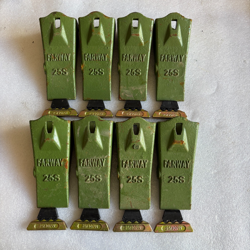 8Pk  25S 25T  Teeth W/ 25-30Lk  Locks ,25Pn  25-30Pn Pins For Bucket 25 Series