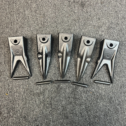 5  Pack Tiger & Twin Tiger Bucket Teeth W Roll Pins - X156Tl 3 Pc, X156Wtl 2 Pcs