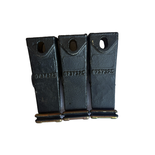 6737325 Bucket Teeth With 6737326 Flexpins For Bobcat Style Mini Excavator 3Pk