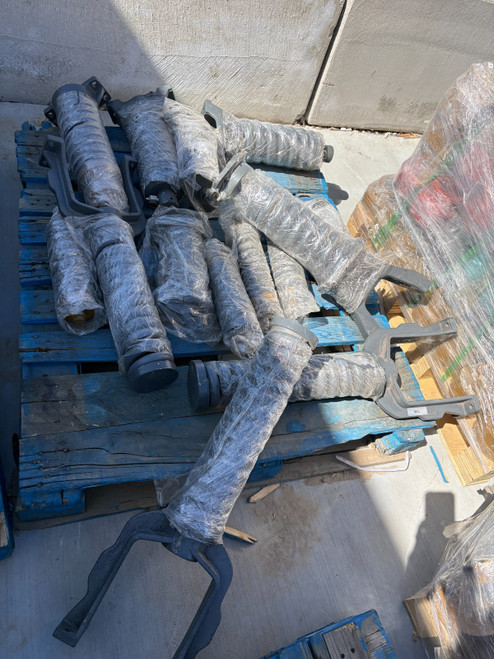 Track Cylinder Fits For Deere 330 350 360 370