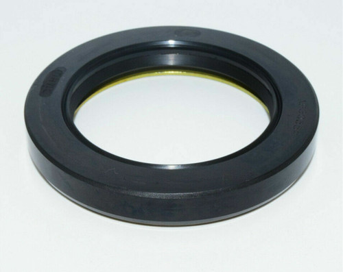 Le018730 Oil Seal Fits Case Cx210B Cx210C Cx235Sr Cx240B Cx250C Hyd Pump