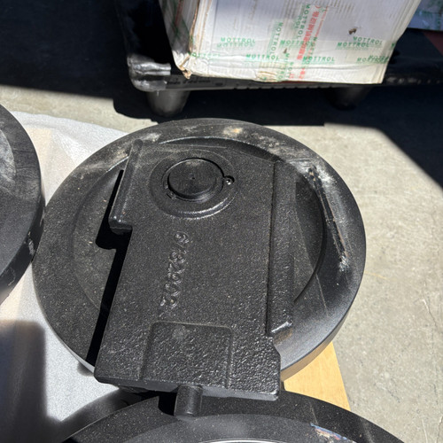 Track Idler Pulley - Front Fits Bobcat T870 X322G  T864G  864G  T650 6698048