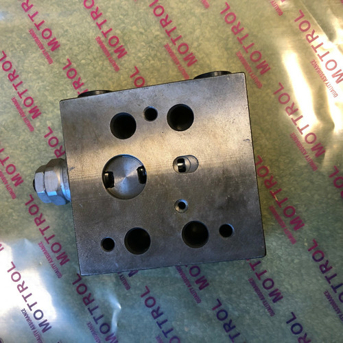 702-21-09147 Relief  Valve Ass'Y For Komatsu Pc60-7 Pc200-6 Pc120-6  Hyd Pump