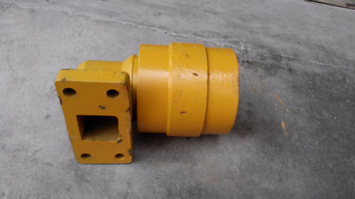 203-30-53001 Carrier Roller Fits For  Komatsu Pc60-5 Pc60-3 Pc60-6,Pc75 Pc90