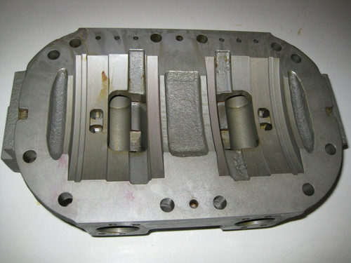 https://i.ebayimg.com/00/s/MTA3M1gxNjAw/z/4RMAAeSwWvdp~~c4/$_57.JPG?set_id=880000500F