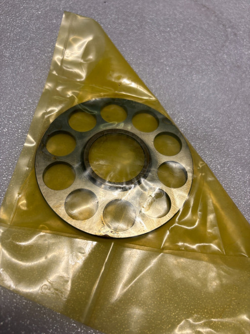 Lpd25 Retainer Set Plate 708-3S-13340 For Pc50Mr-2 Pc40Mr-2 Pc45Mr Pc35Mr Pump
