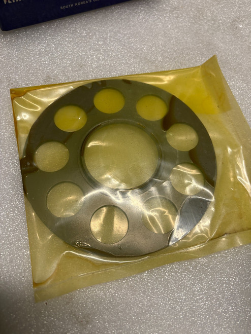 Gm17 Set Plate Retainer  For Travel Motor