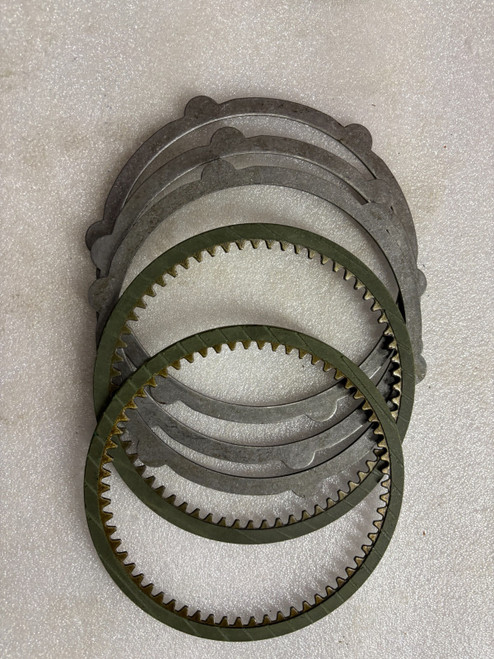 M2V130 M2V150  Travel Motor Fric Plate ,Stell Plate For Kobelco Sk200-5 Sk200-3