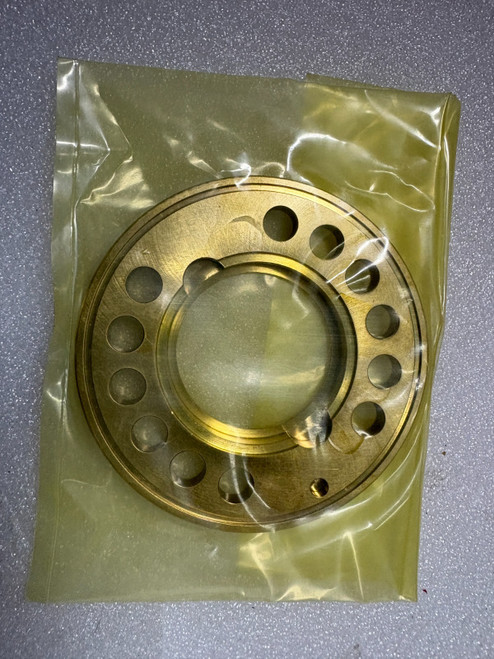 Mcb172 Valve Plate  For Travel Motor Final Drive Assy