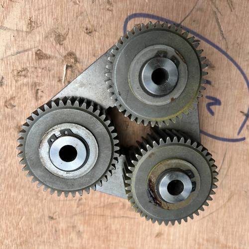 20T-26-71132 Carrier Assy W/ Gear 20T-26-71180 For Pc40-7 Pc45-1 Swing Reduction