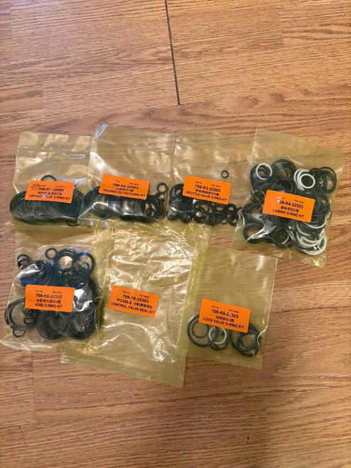 709-79-22303K Seal Kit For KOMATSU PC200-5 PC220-5 Main Control Valve 7097922303
