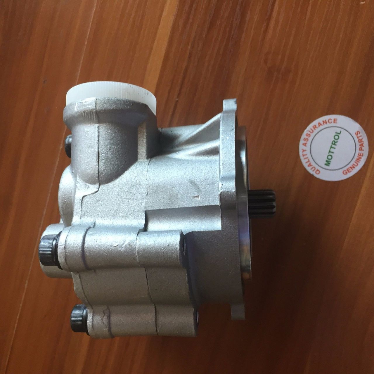 パーツ k3 Amazon | カワサキ(Kawasaki)メグロK3サイドカバー左純正中古