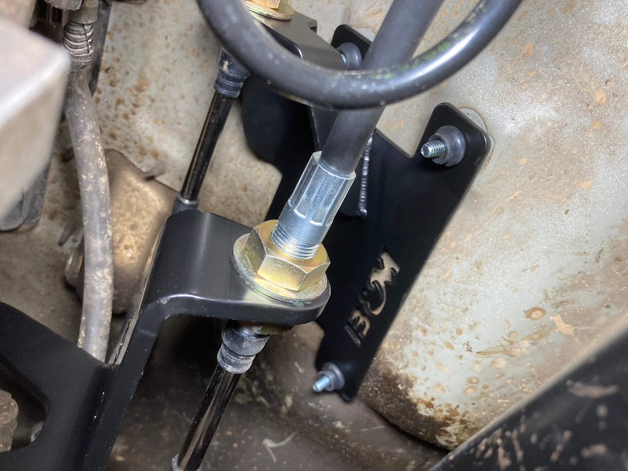 B&M Heavy Duty Transfer Case Shifter Cable Conversion Kit for 0306 Jeep Wrangler Rubicon TJ